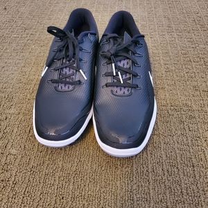Nike React Vapor 2 Black / Metallic White Golf